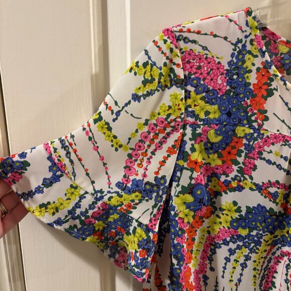 Talbots Petites Women's Ruffle-Short Sleeve Top ~ Swirling Floral ~ MP ~ EUC - Picture 4 of 8